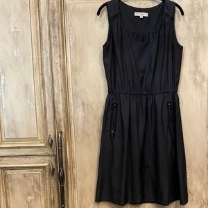 Loft (8) Black Dress w/Zip Pockets